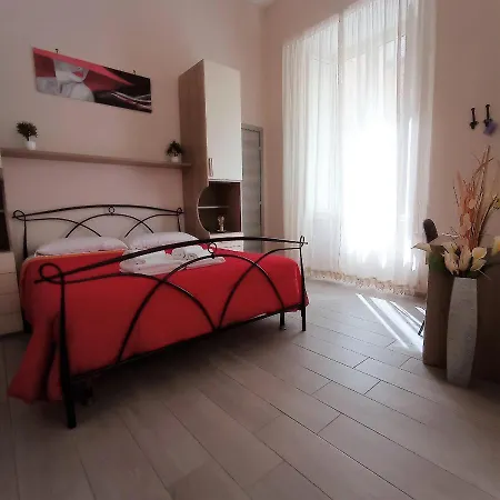 Essenza Di Bed & Breakfast Naples