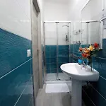 Essenza Di 4* Napels