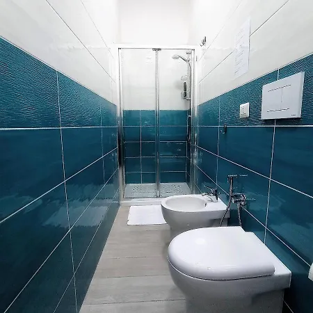 Essenza Di ベッド・アンド・ブレックファスト ナポリ