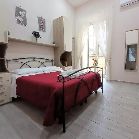 Essenza Di Bed & Breakfast Napoli